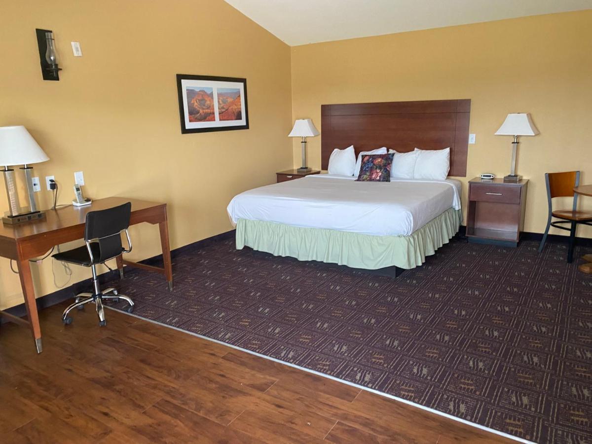 Southern Inns And Suites Now Offering Rv Spaces For Rent Yorktown Buitenkant foto